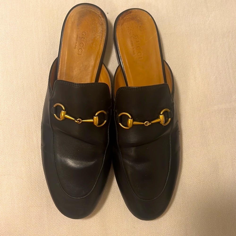 Gucci Black Princetown Leather Slippers